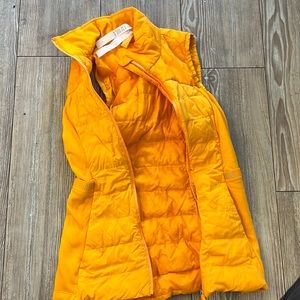 Worn gently down for it all vest lululemon size 2